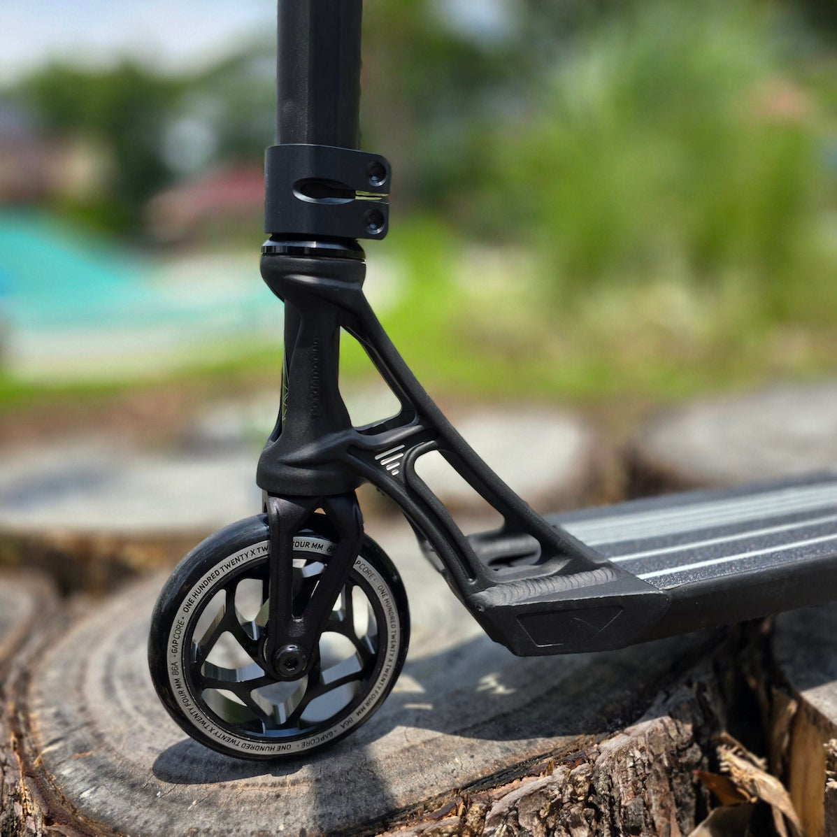 ODDSTASH MUSSARANA CUSTOM SCOOTER