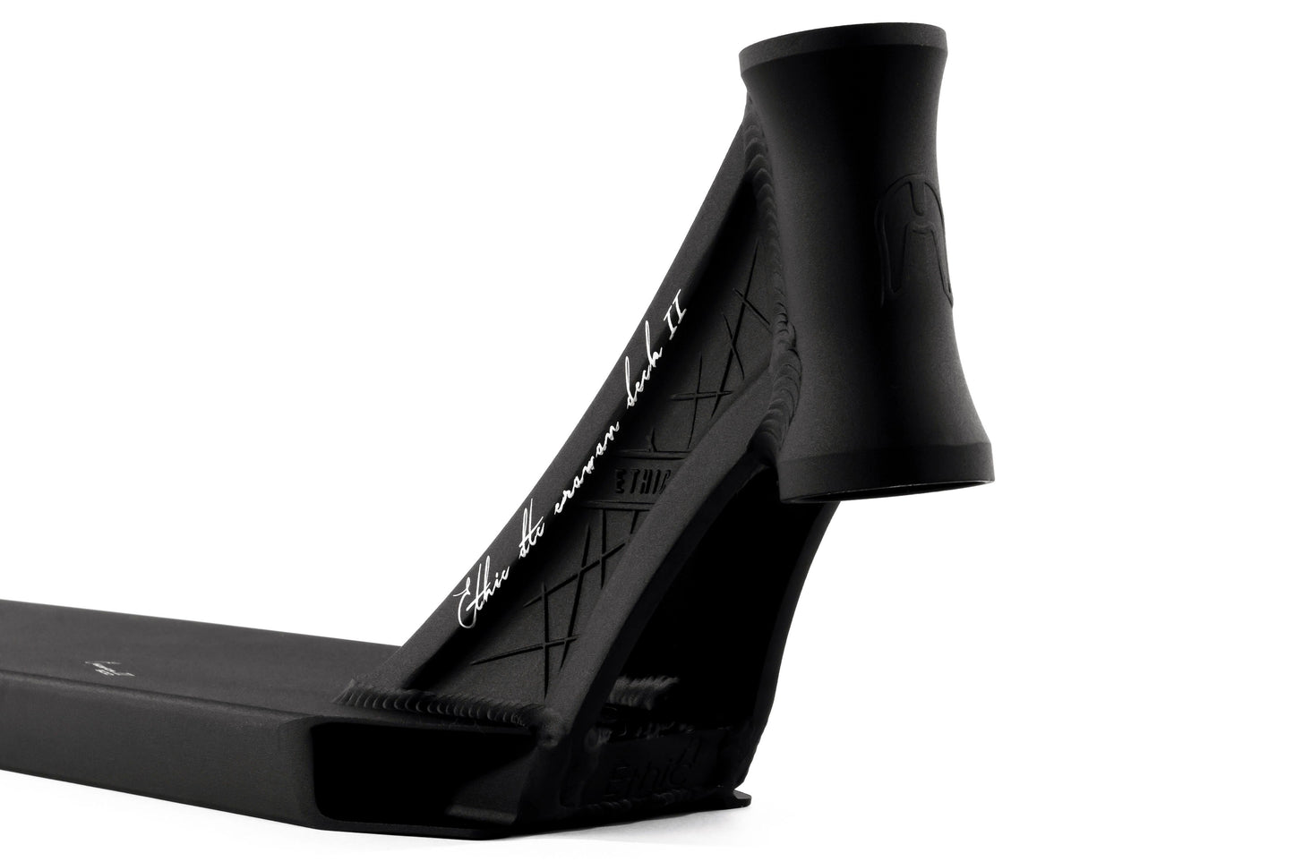ETHIC ERAWAN V2 DECK 540MM x 120mm (21.3" x 4.7") - BLACK