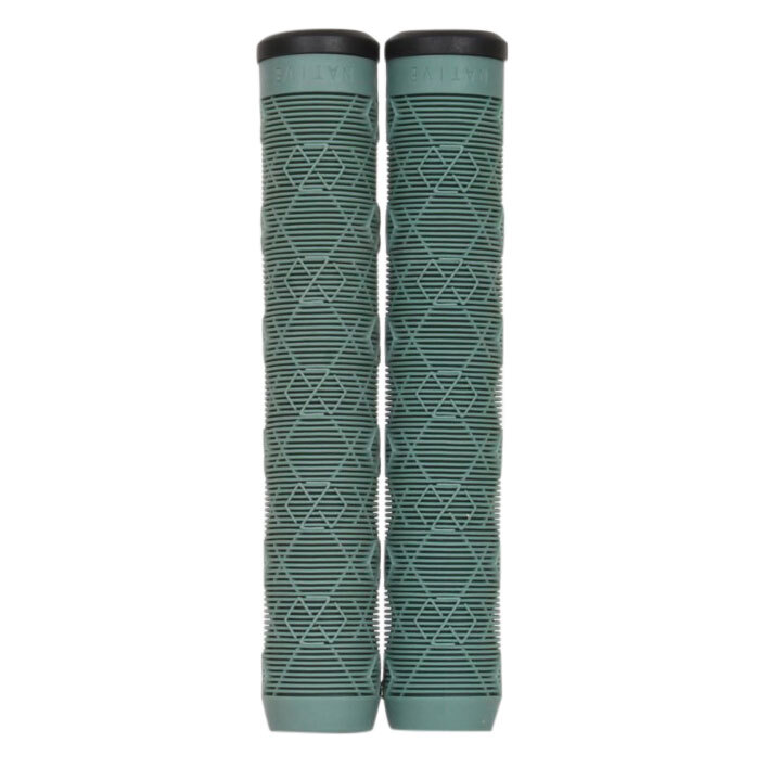 NATIVE EMBLEM GRIPS