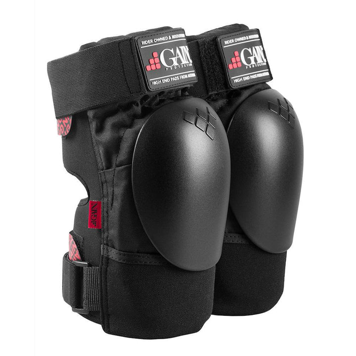 Shop Sports Protection Gear online on Pumpanickel Sports Shop | Gain Protection Shield Hard Shell Knee Pads